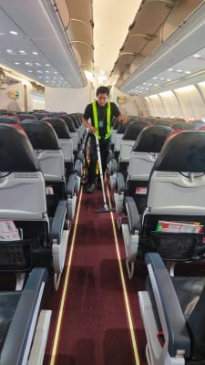 AircraftInteriorCleaning-04