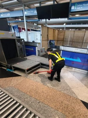service-airportcleaning-01