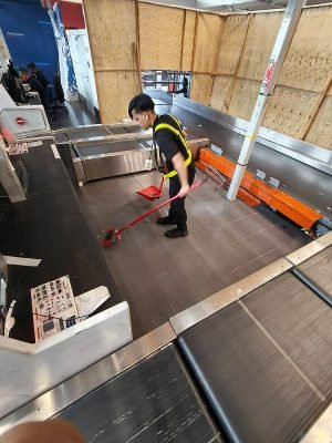 service-airportcleaning-02