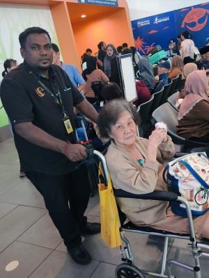 service-airportwheelchair-02